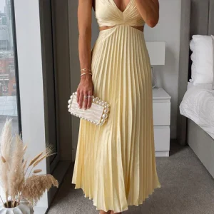Robe Longue Plissée Avec Silhouette Ample Pour Femme | Idéale Pour l'Été et les Occasions Spéciales