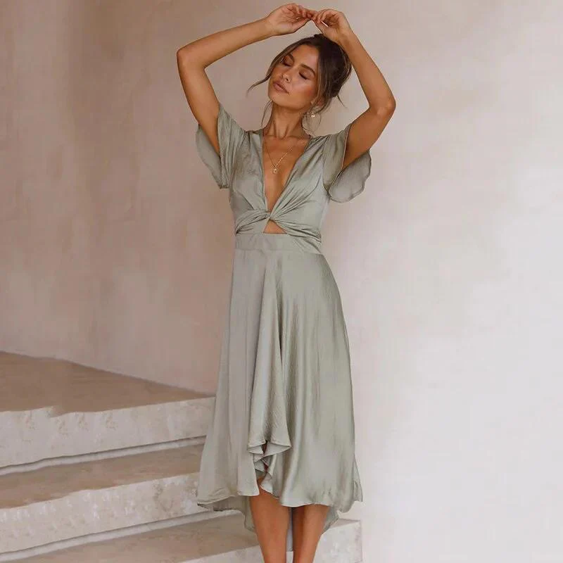 Robe Longue Unicolore à Finition Brillante pour Femme | Idéale pour les Événements d'Été et les Soirées – Image 2