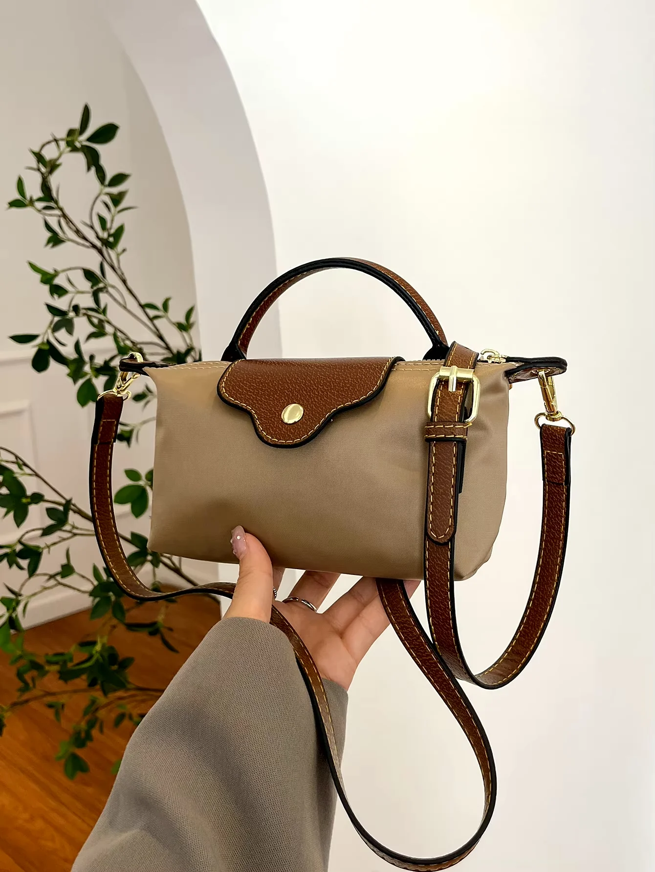 Mini-Sac avec Bandoulière Réglable pour Femme | Idéal pour Le Quotidien Et Les Sorties – Image 4