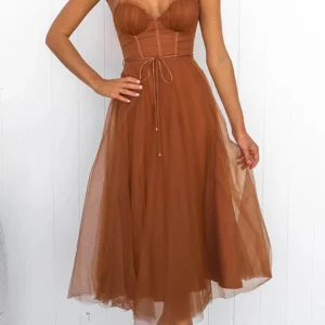 Robe Longue de Soirée à Bretelles en tissu Fluide pour Femme | Idéale pour les Cérémonies Estivales