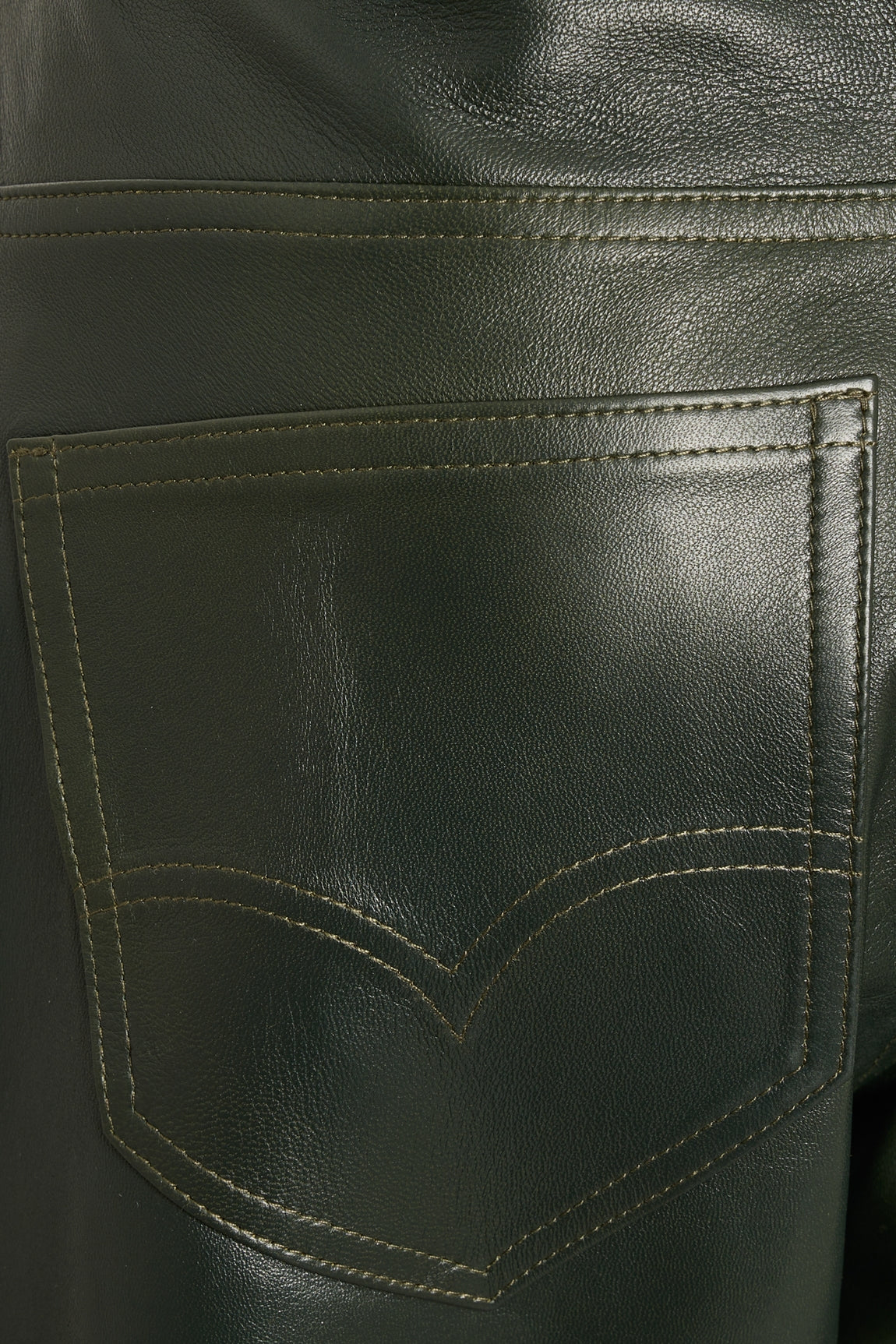 PANTALON EN CUIR FORME BALLON - SOLIDAGE WAXY – Image 4